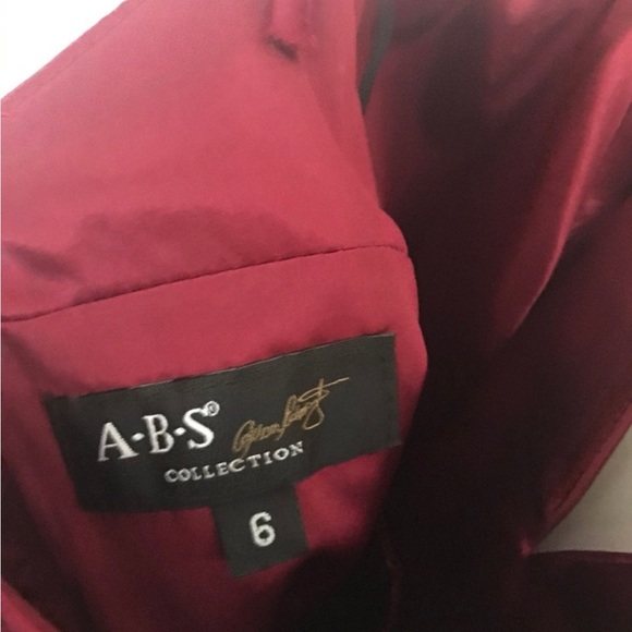 Gorgeous ABS Red Satin Dress Size 6 - Picture 2 of 3